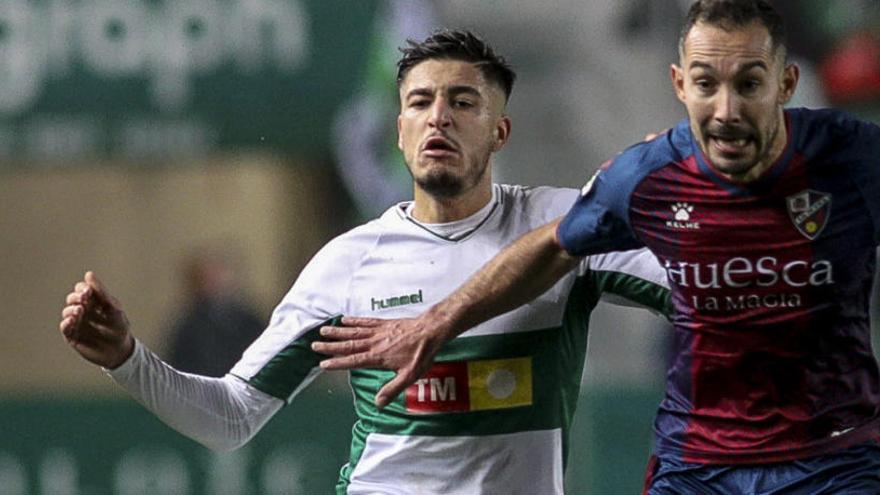 Óscar Gil, durante el partido de Liga contra el Huesca