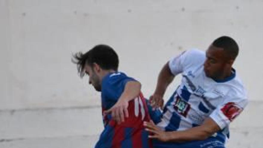 Crevillente y Alzira firman un triste empate