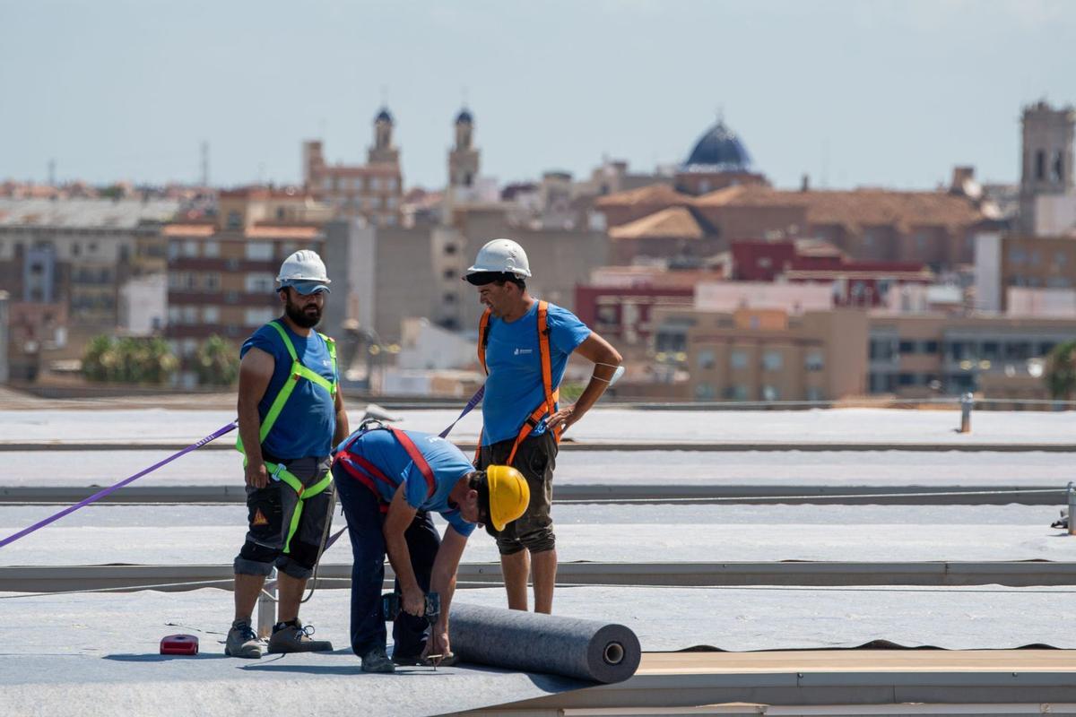 Los primeros trabajos de reparación de la cubierta del CTD arrancaron en verano del 2021.