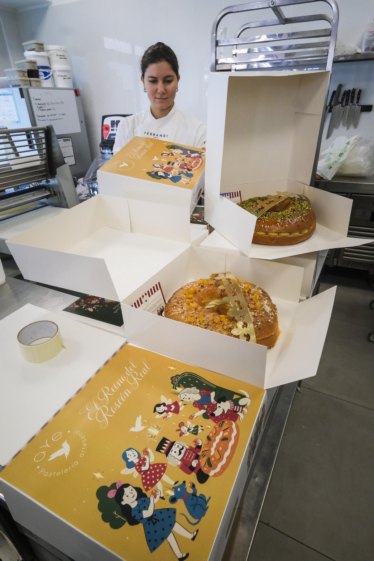 Preparación de Roscones de Reyes en Las Palmas de Gran Canaria