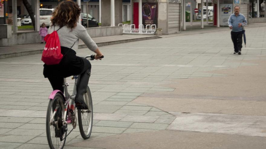 Cinco ciclistas denunciados por la DGT en cuatro días