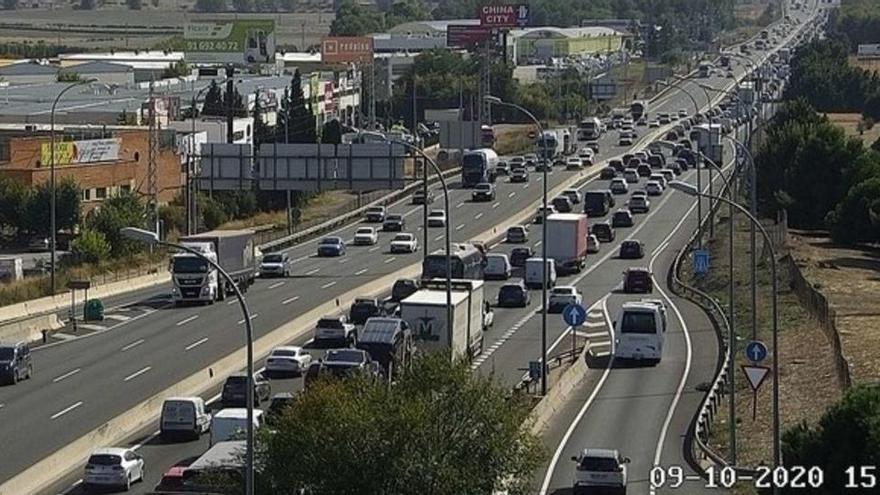 Els més &#039;llestos&#039; eludeixen el confinament de Madrid