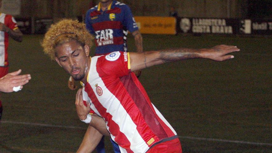 El Girona torna a la feina sense Timor ni Douglas Luiz