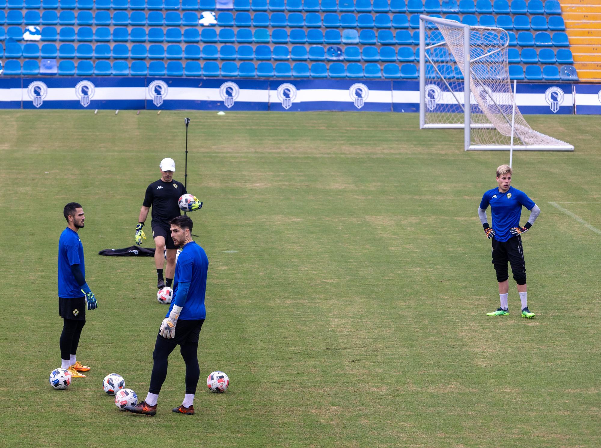 El Hércules entrena en el Rico Pérez