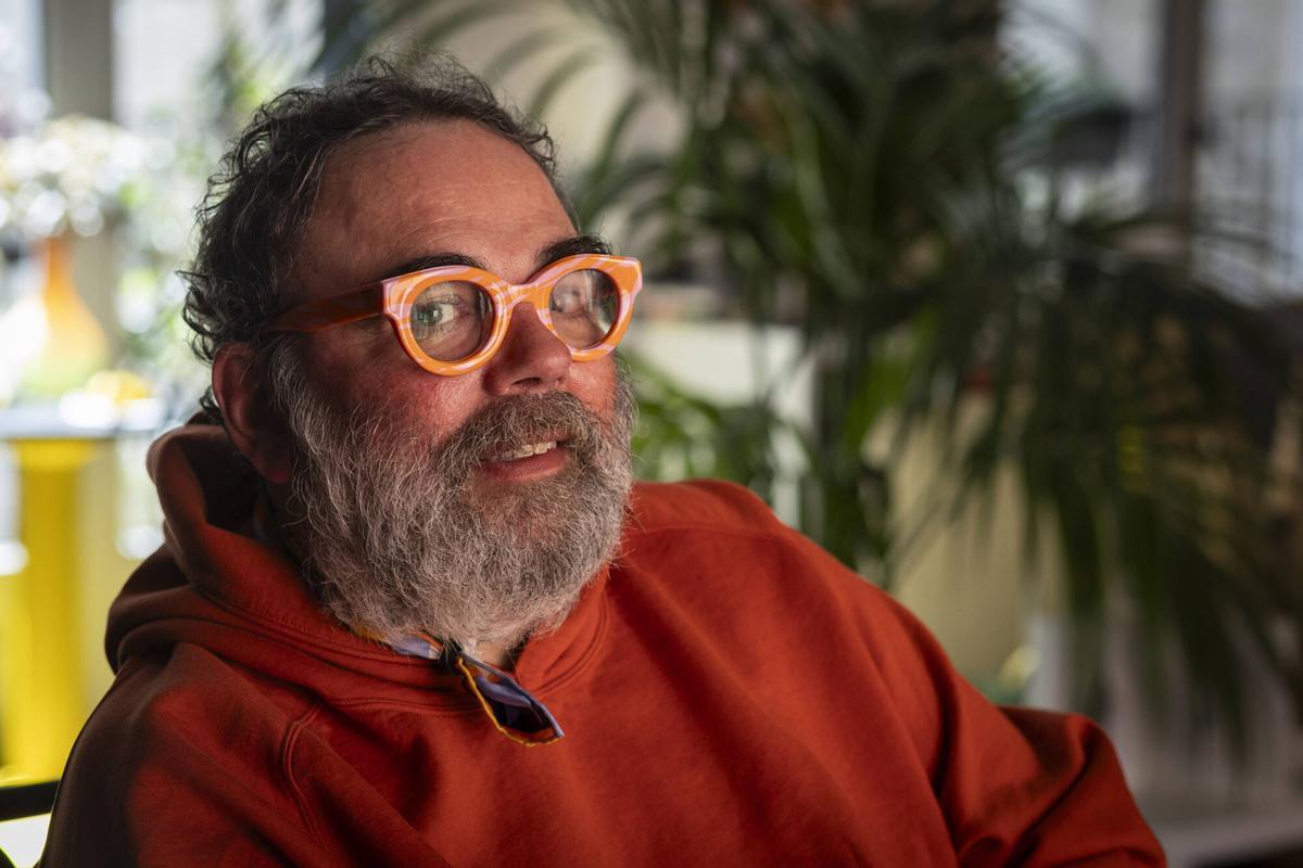 El comunicador y escritor Roberto Enríquez Higueras, conocido como Bob Pop