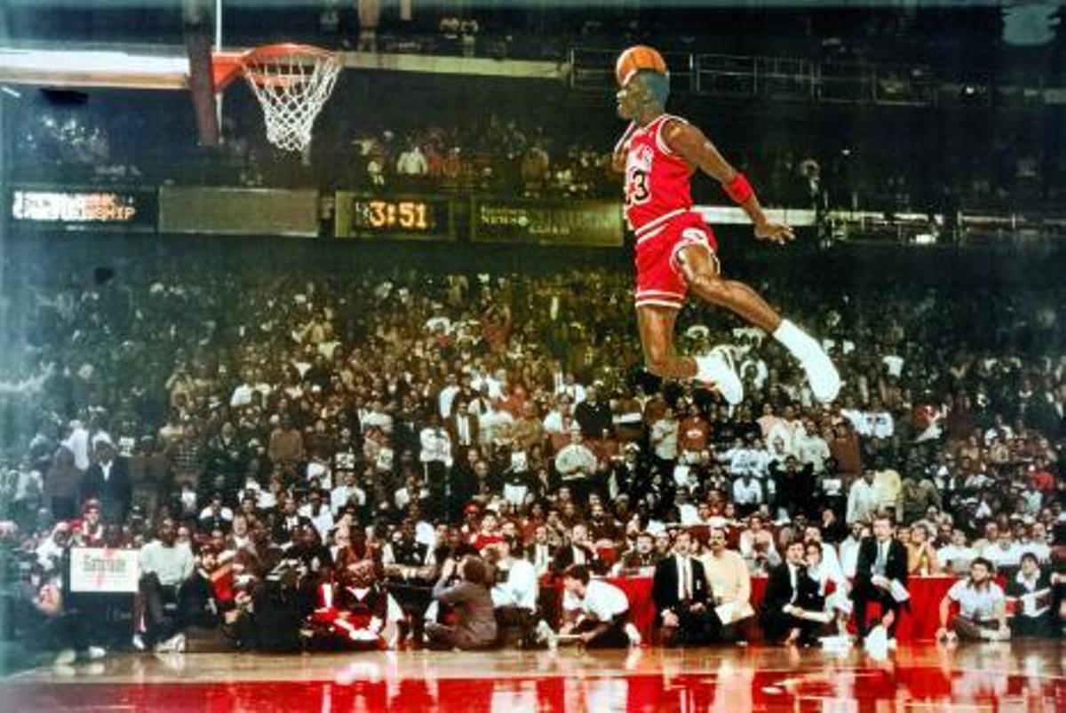 michael jordan superman dunk