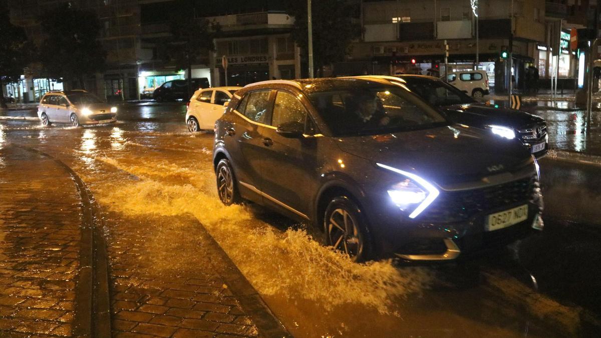 Las lluvias impactan en el litoral de Catalunya, colapsando Barcelona y área metropolitana