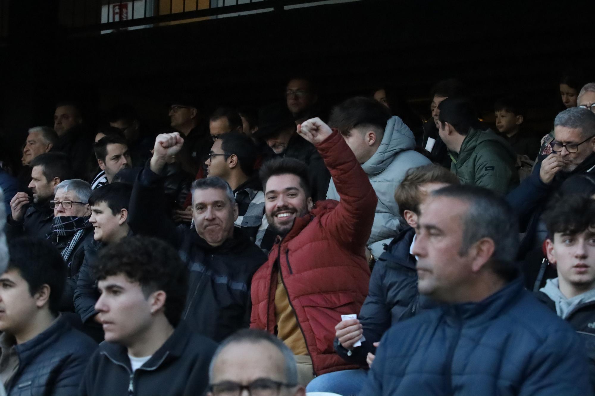 Galería | Así ha recibido la afición al Castellón antes de medirse al Eldense