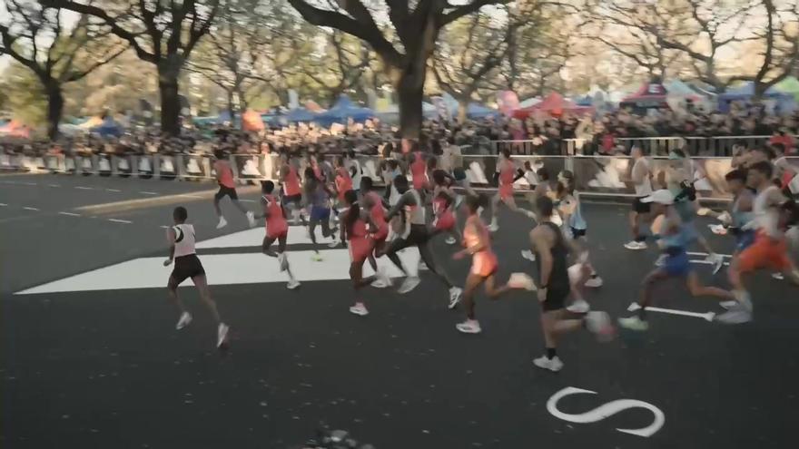 Jacob Kiplimo gana la Media Maratón de Buenos Aires y rompe el récord del circuito