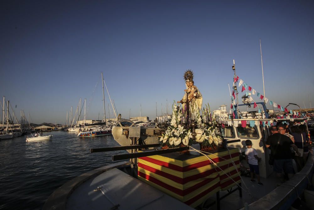 Procesión de la Virgen del Carmen en El Campello