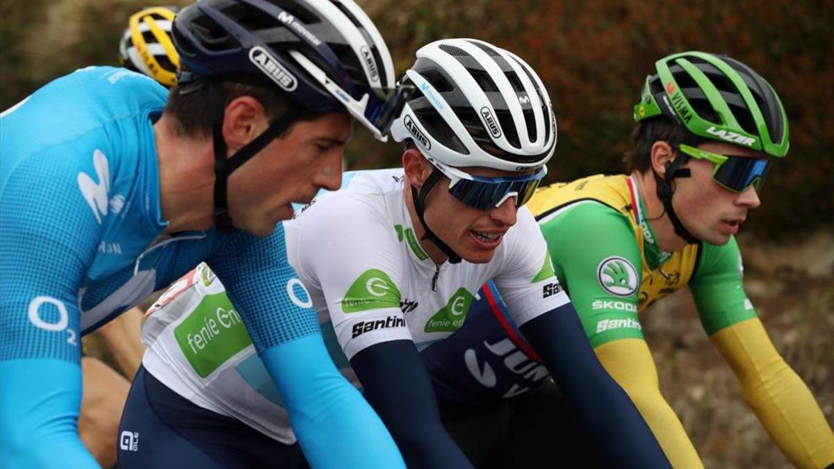 Enric Mas y Primoz Roglic durante la séptima etapa de La Vuelta ciclista a España