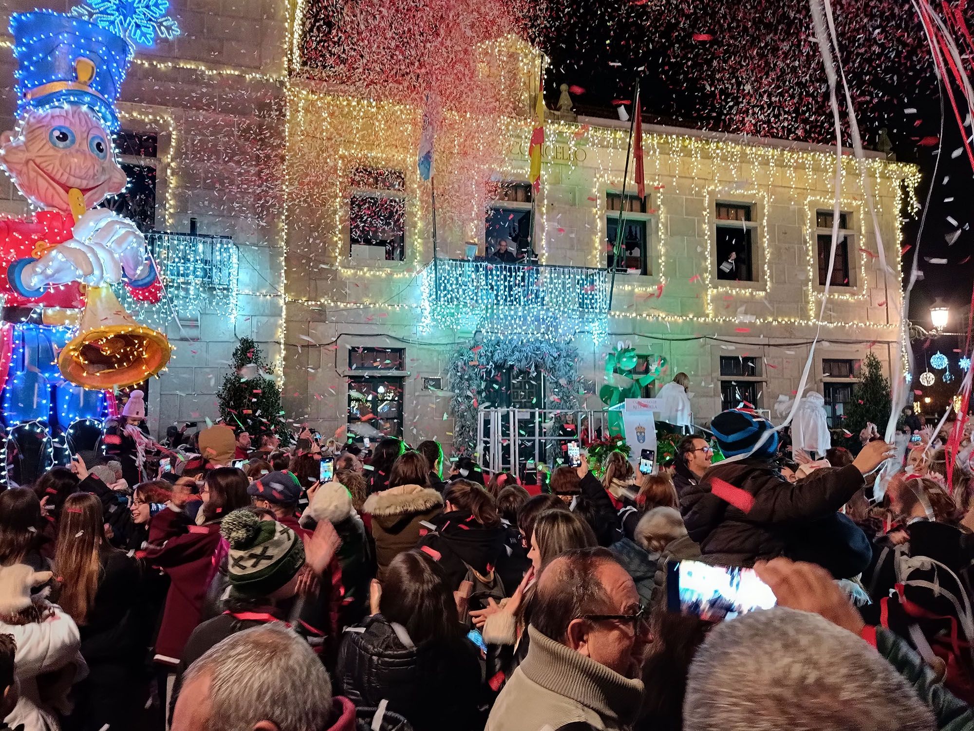 Acto de encendido del alumbrado de navidad en Redondela