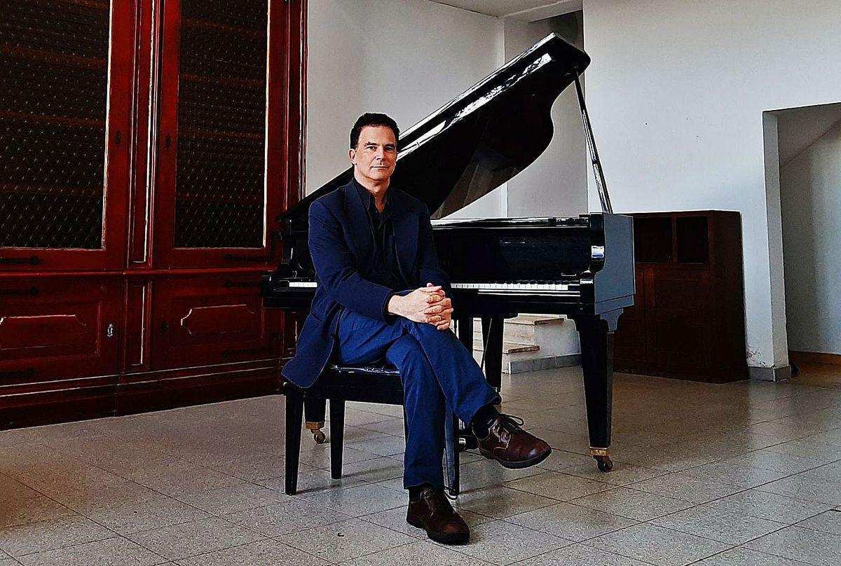 El compositor vigués Eduardo Soutullo, en una fotografía tomada en Roma.