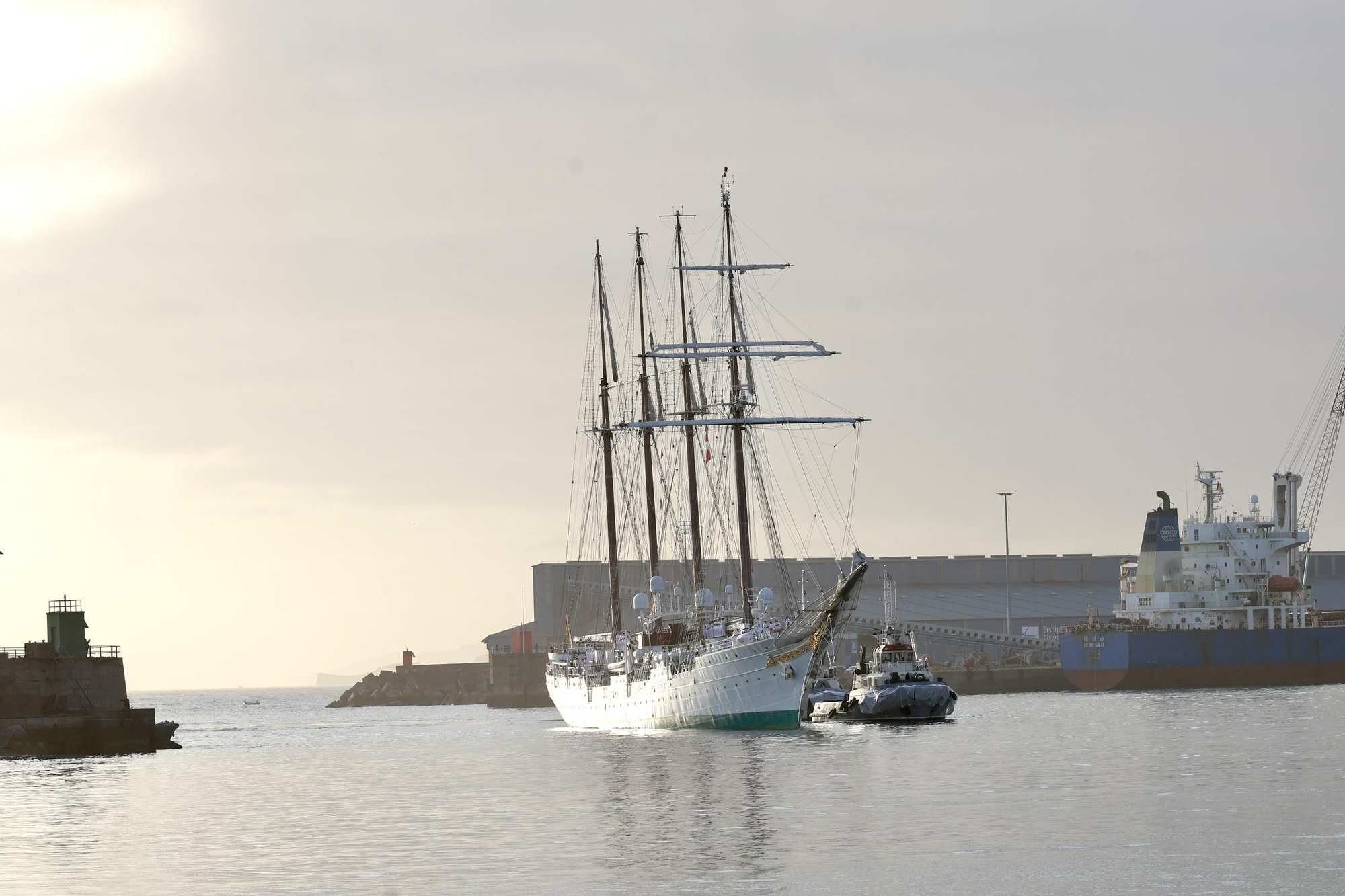 EN IMÁGENES: Así fue la llegada de la Princesa Leonor a Gijón en "Elcano"