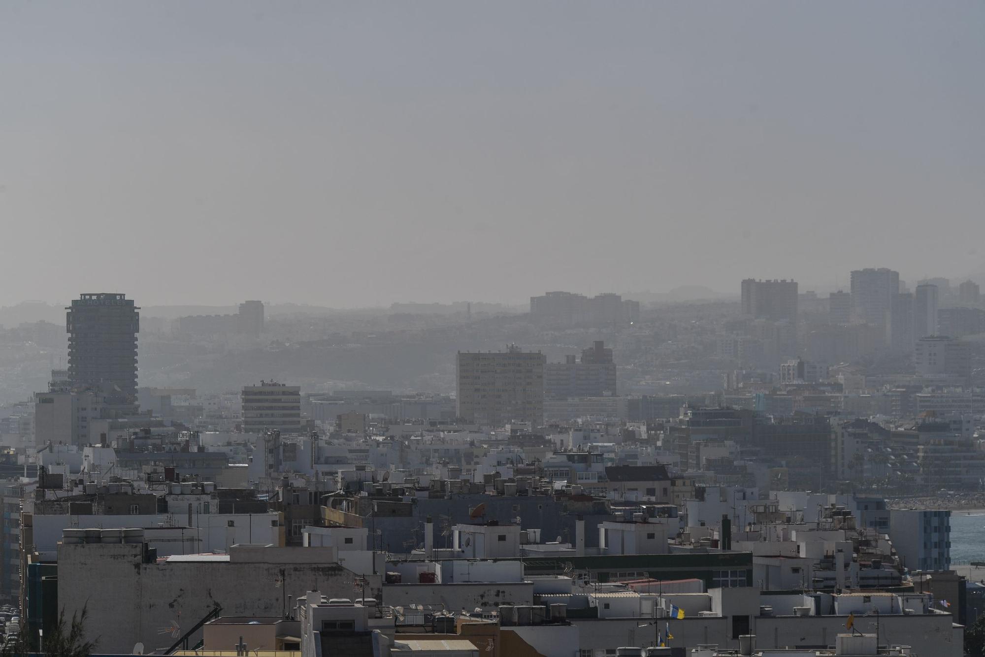 Calima en Las Palmas de Gran Canaria (29/12/2021)