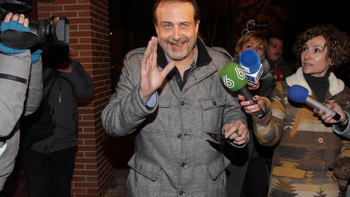 El exdirigente del PP, Vicente Burgos, el día que salió en libertad tras ser detenido por el caso Taula.