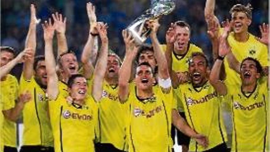 El Borussia Dortmund deixa el Bayern de Guardiola sense la Supercopa alemanya