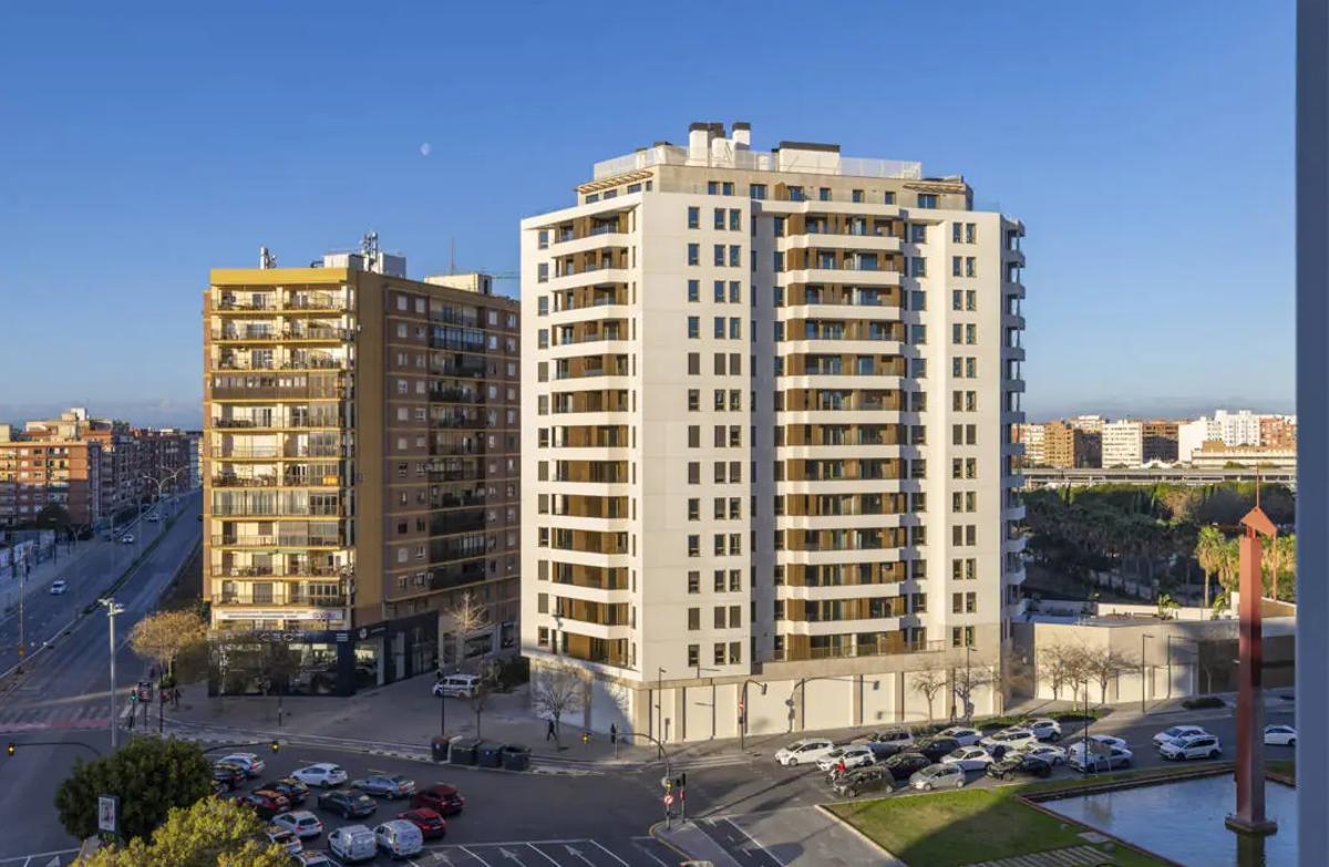 Torre de 14 alturas de Avantespacia en Valencia