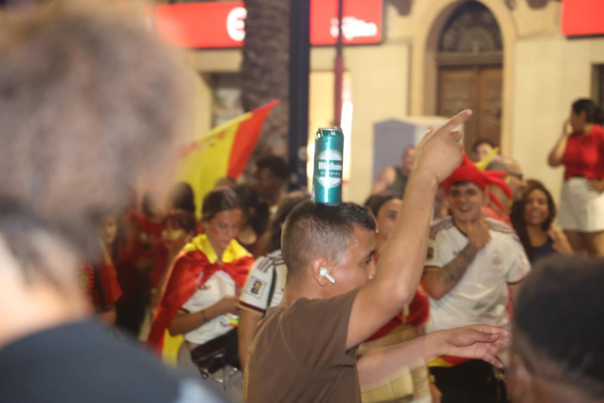 Las mejores imágenes de la celebración de la victoria de España en Alicante