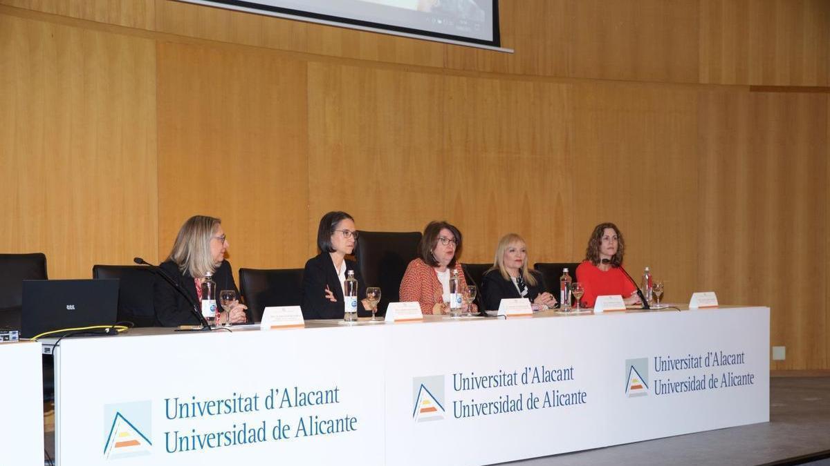 Científicas referentes dan ejemplo en la Universidad de Alicante