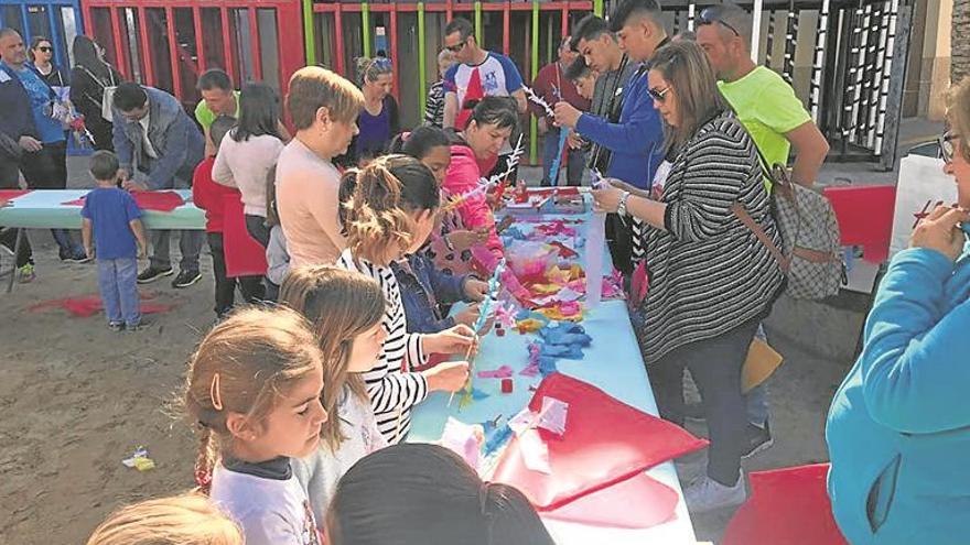 Consistorio y clavarios hacen posibles las fiestas de la Llosa