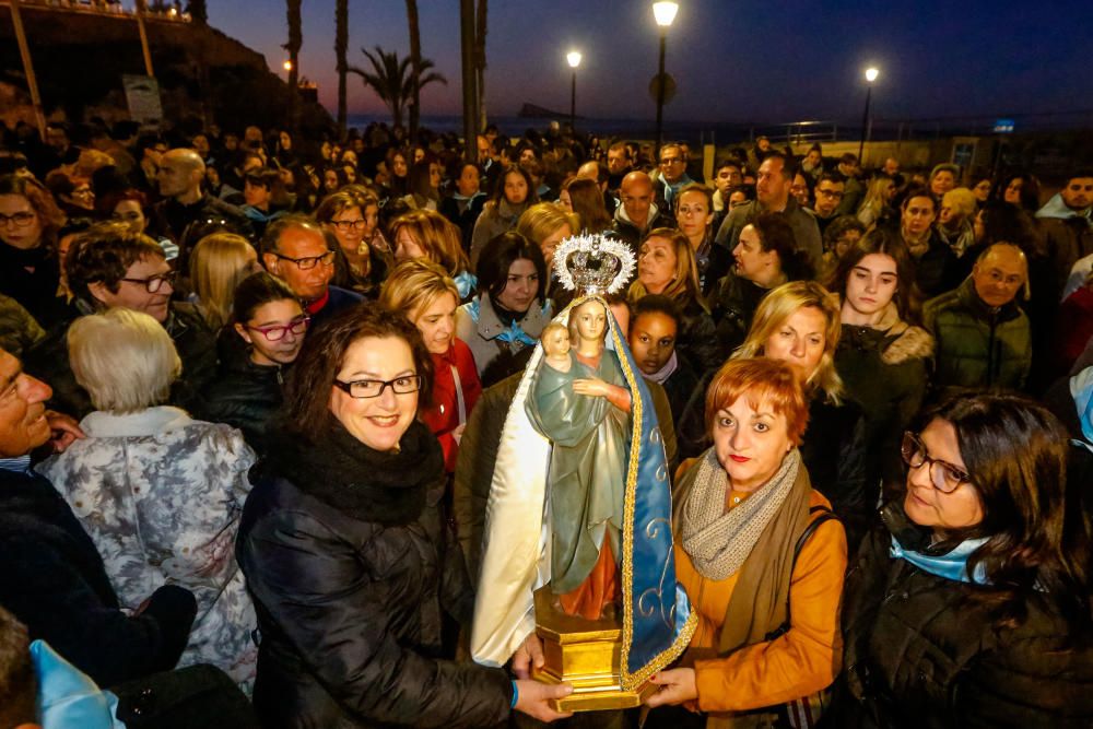 Benidorm celebra la procesión de El Alba de la Virgen del Sufragio