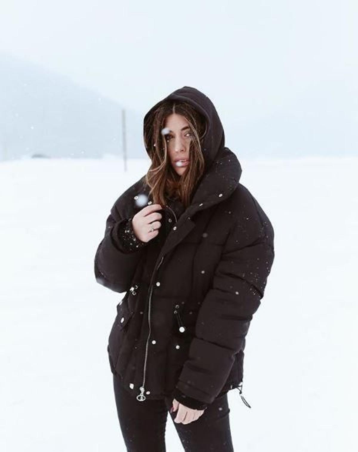 Paula Echevarría y Dulceida nos enseñan a vestir en la nieve