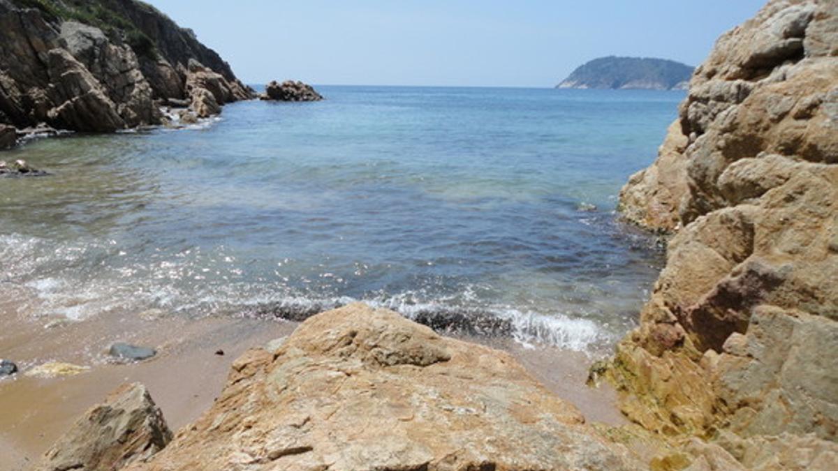 Una de las casi infinitas playas que tenemos en Catalunya.