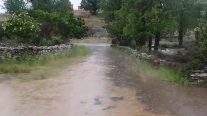 Alerta en Villanueva de Valrojo por las intensas lluvias