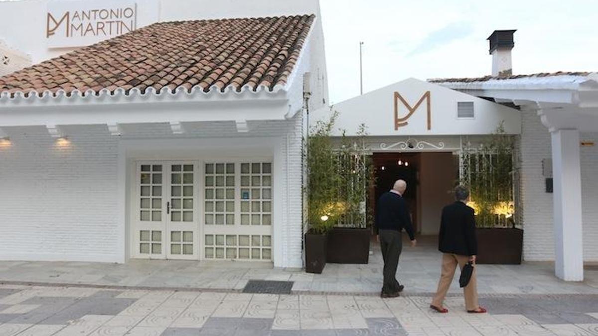 Fachada del restaurante Antonio Martín.