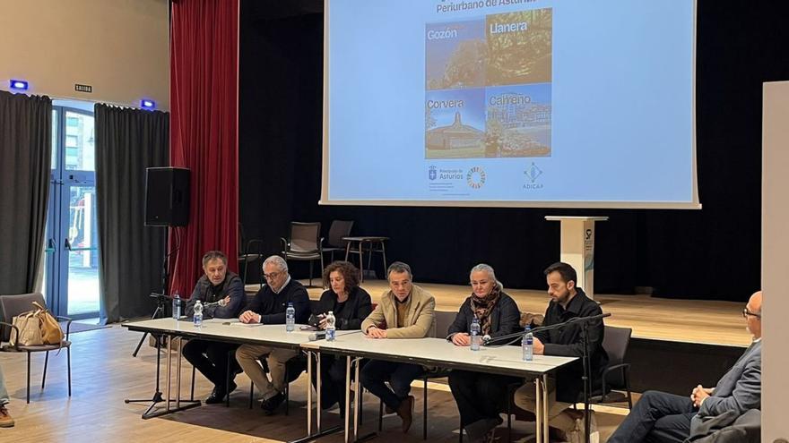 Un momento de la presentación del plan periurbano, ayer, en Corvera.  | A.C.