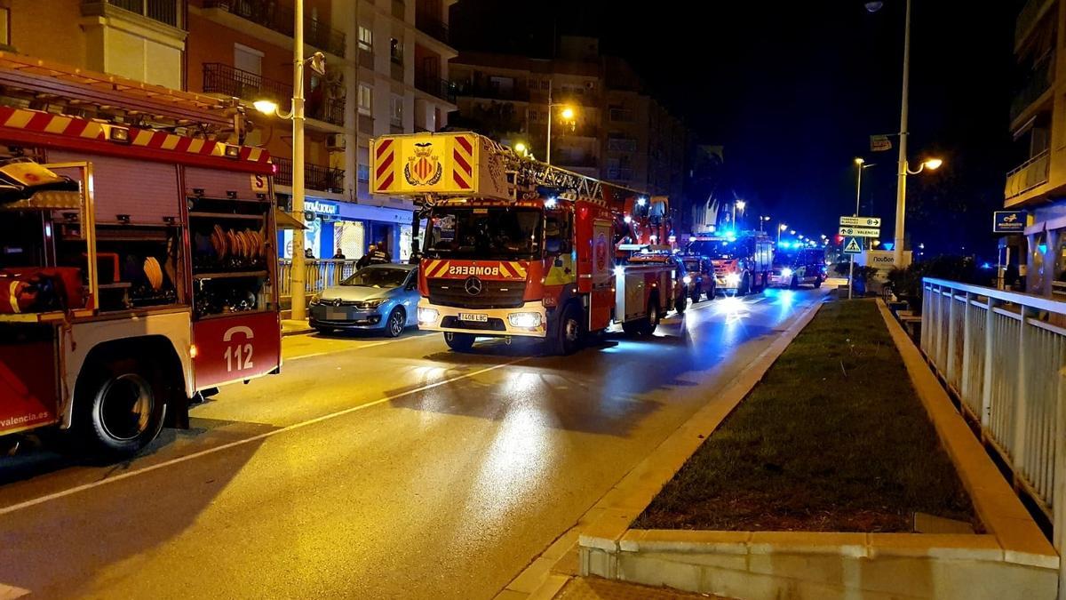 Actuación de los bomberos en Alboraia