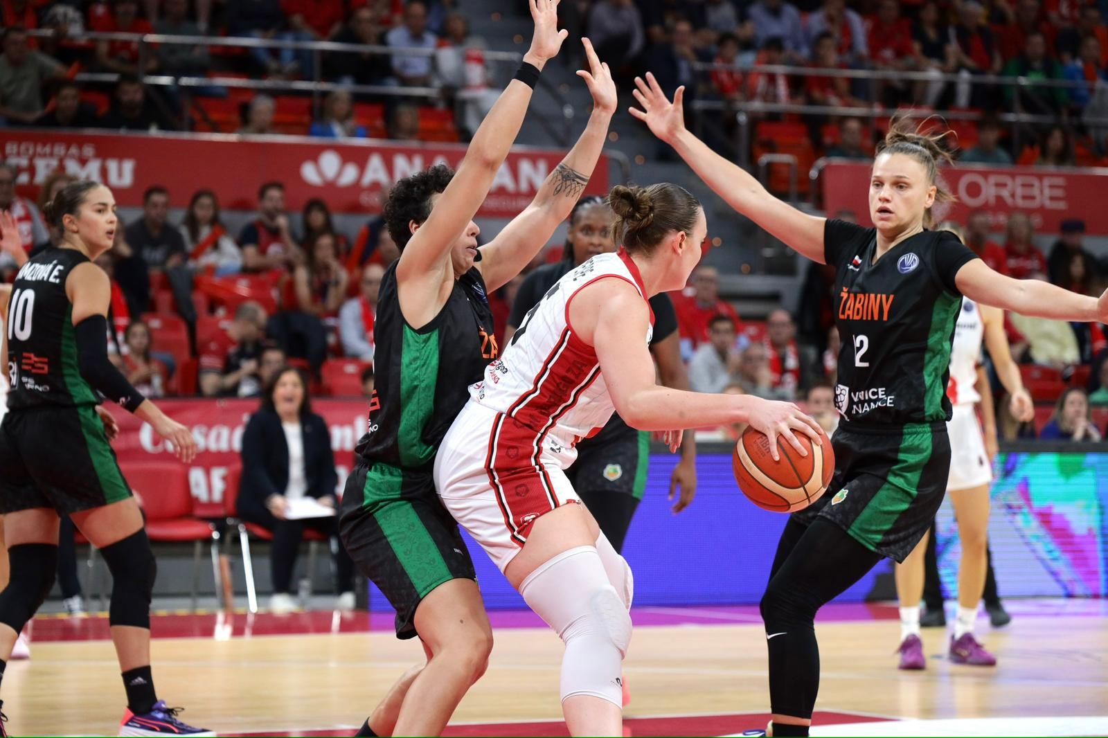 EN IMÁGENES | El Casademont Zaragoza-Zabiny Brno