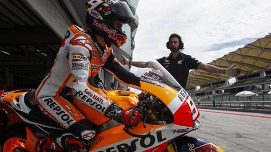 Márquez durante los entrenamientos en Sepang.