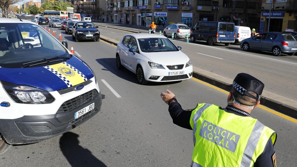 Control de la Policá Local en València.