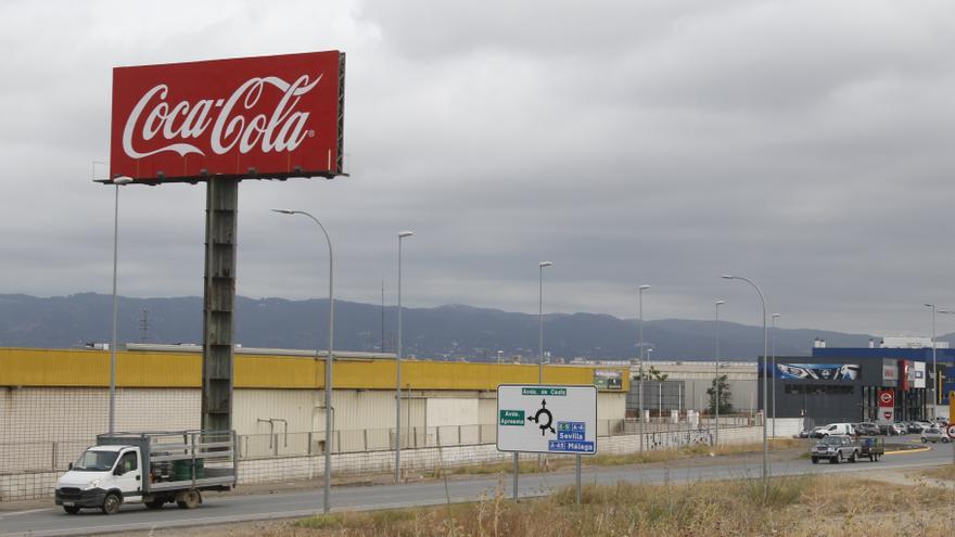 Urbanismo aprueba de forma definitiva el plan que permitirá construir un centro comercial en la antigua Coca Cola