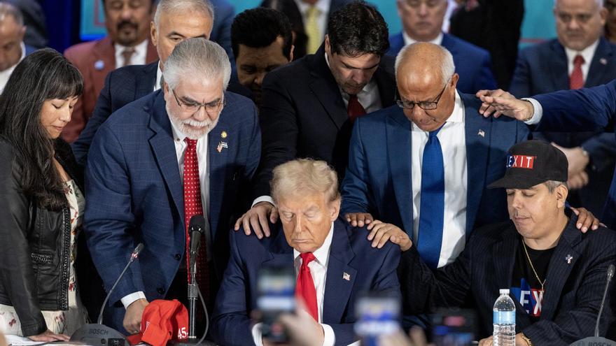 Los insultos a Puerto Rico ponen en peligro los avances de Trump entre el trascendental electorado latino