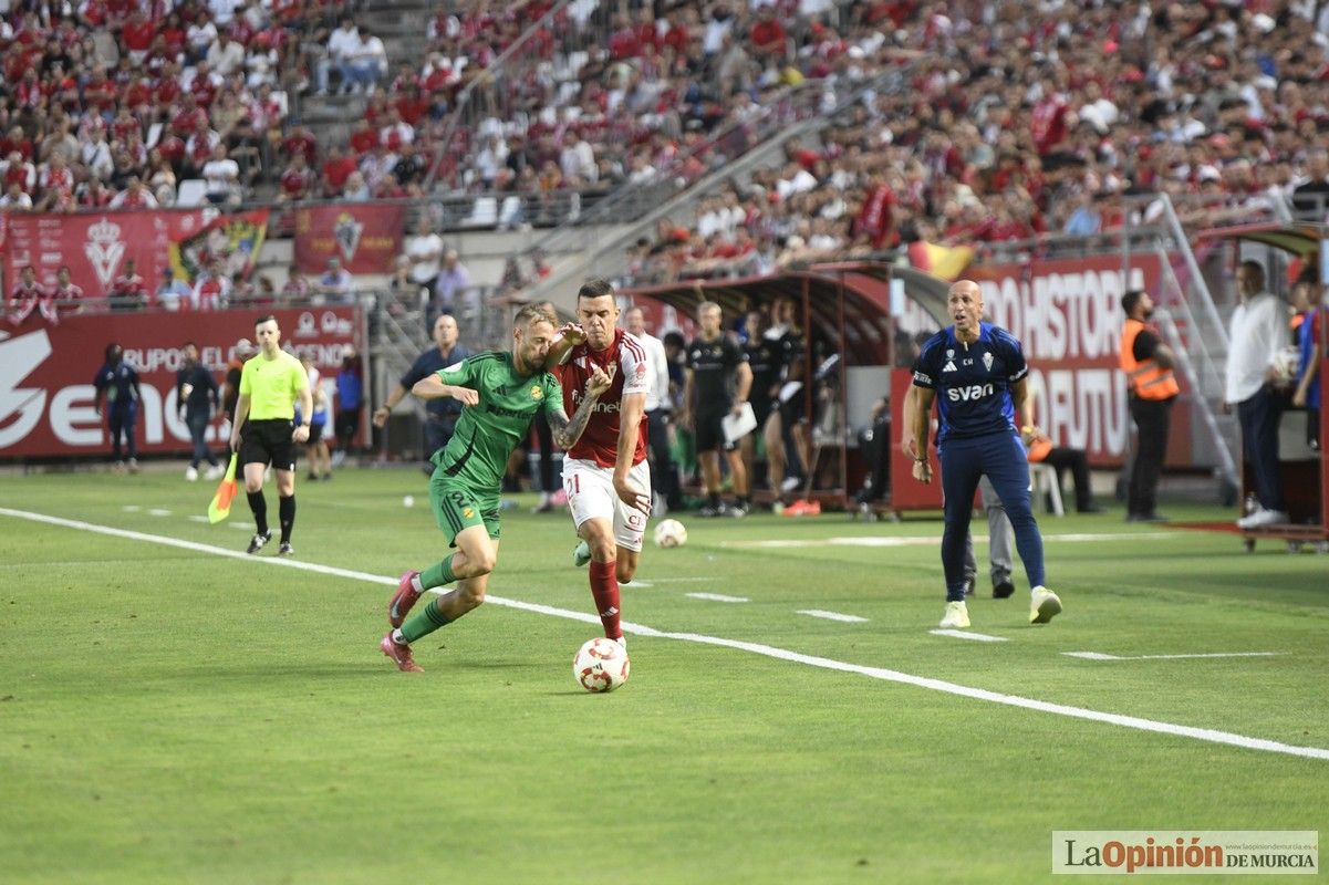 Así fue el encuentro del play off del Real Murcia y el Nástic en la lucha por el ascenso