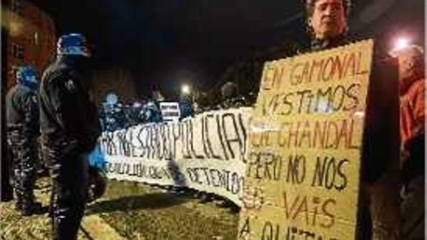 Centenars de veïns de Burgos es van tornar a manifestar.