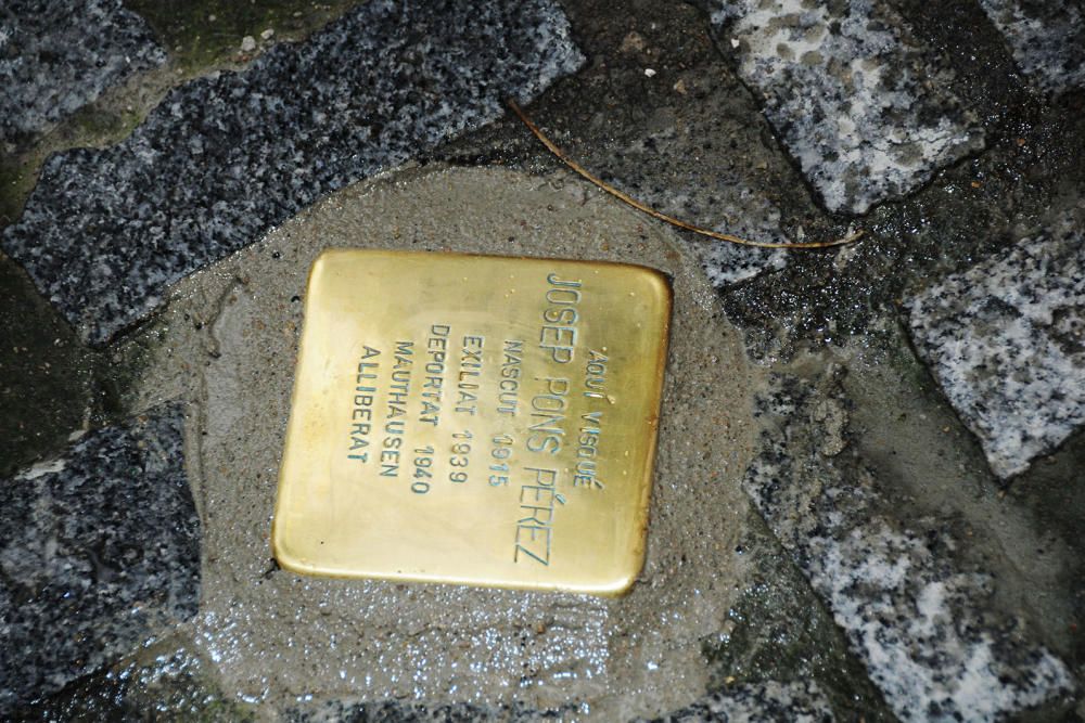 Manresa posa les primeres plaques Stolpersteine