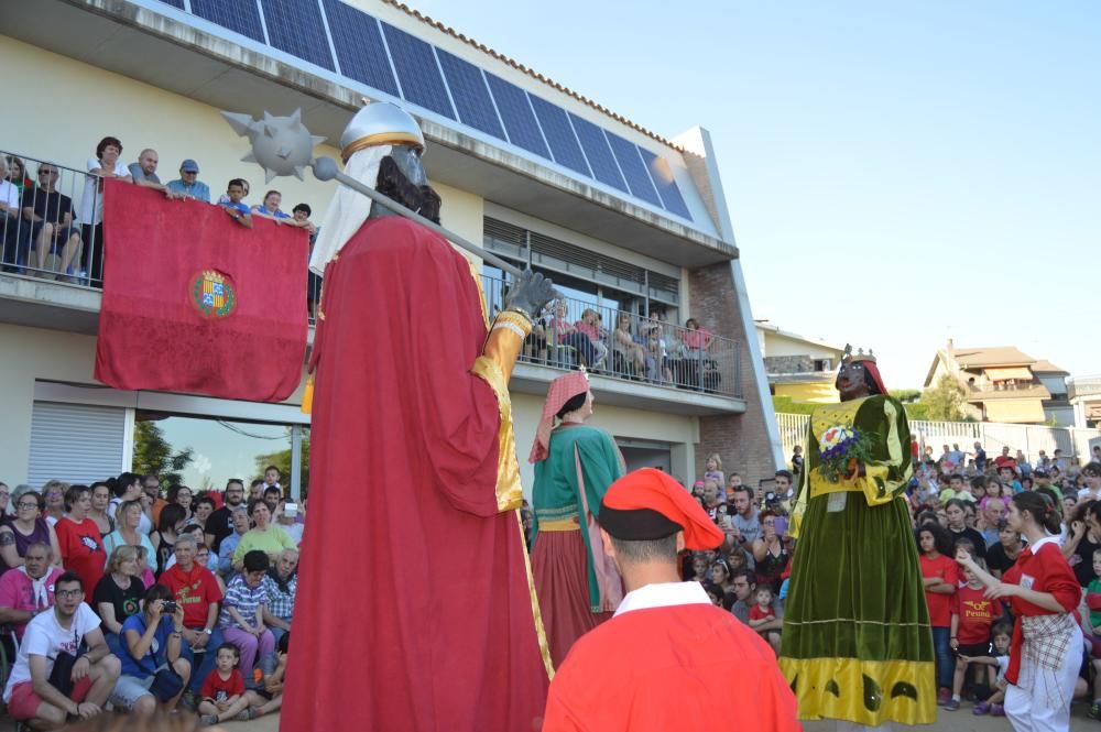 Salts de Patum a la Llar Santa Maria de Queralt