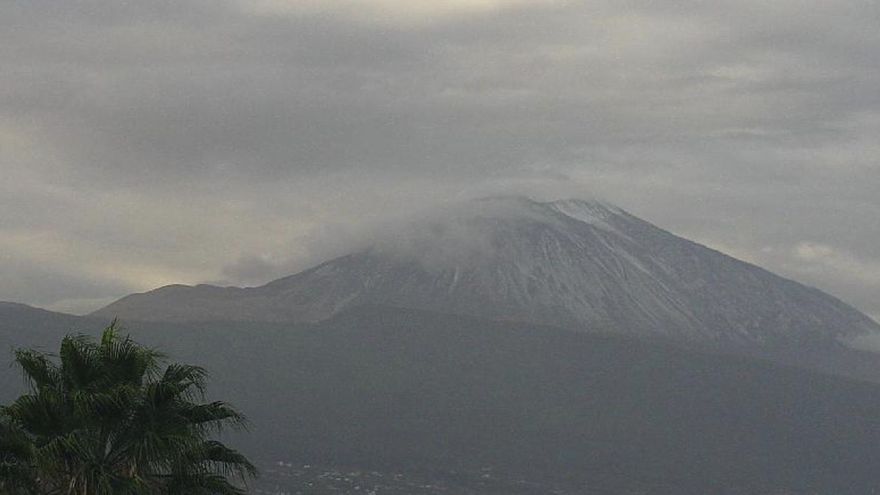 Primera nevada del 2022 en El Teide