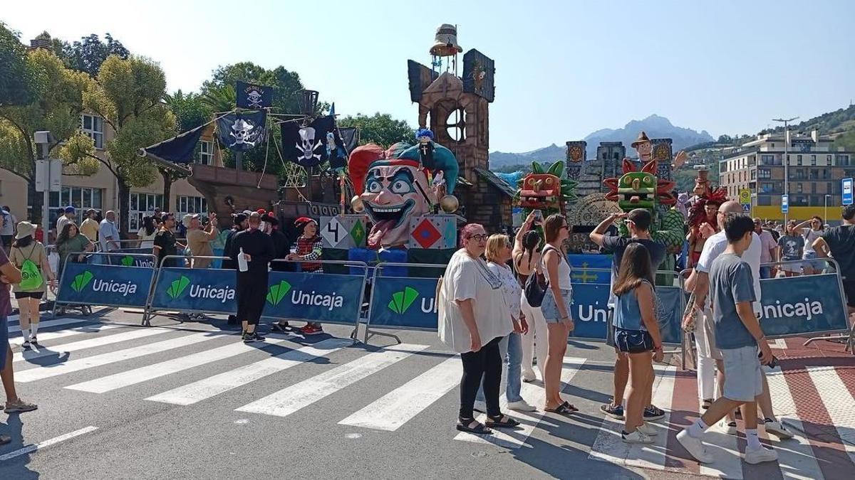Embarcaciones en el parque cerrado del Descenso, la pasada edición.