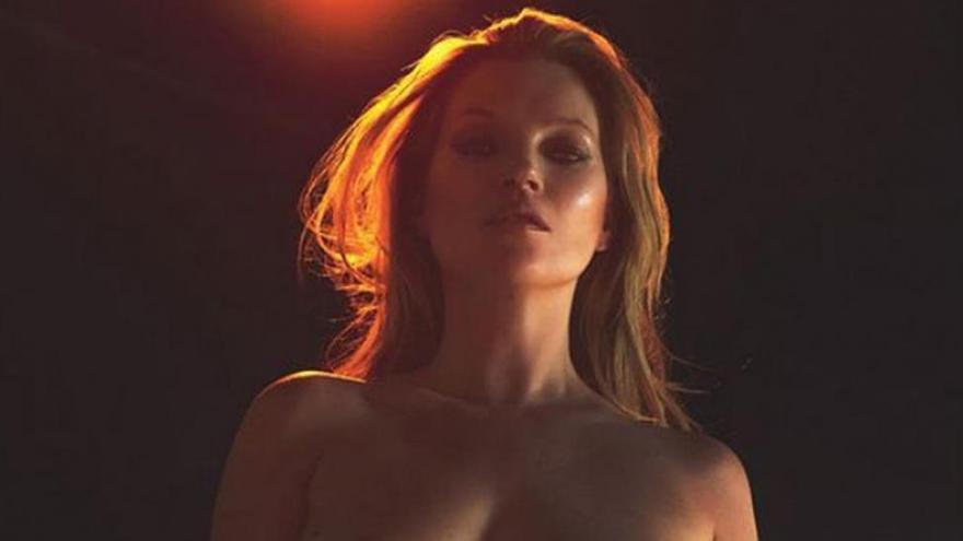 El desnudo completo de Kate Moss que vence a la censura de Instagram