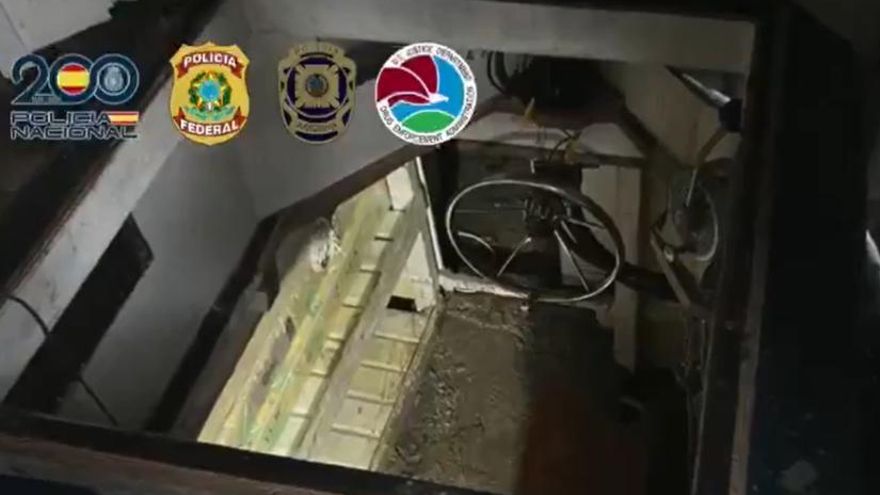 Interceptan en Brasil un narcosubmarino que se dirigía a las costas españolas