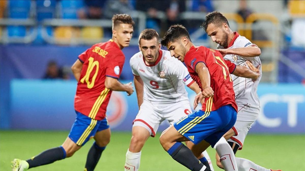 Asensio y Denis Suárez destacaron en la victoria española