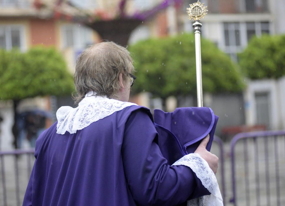 Murcia se queda sin la procesión de los 'salzillos' por la lluvia