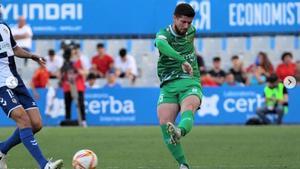 Zalaya jugó 36 partidos la temporada pasada con el Cornellà