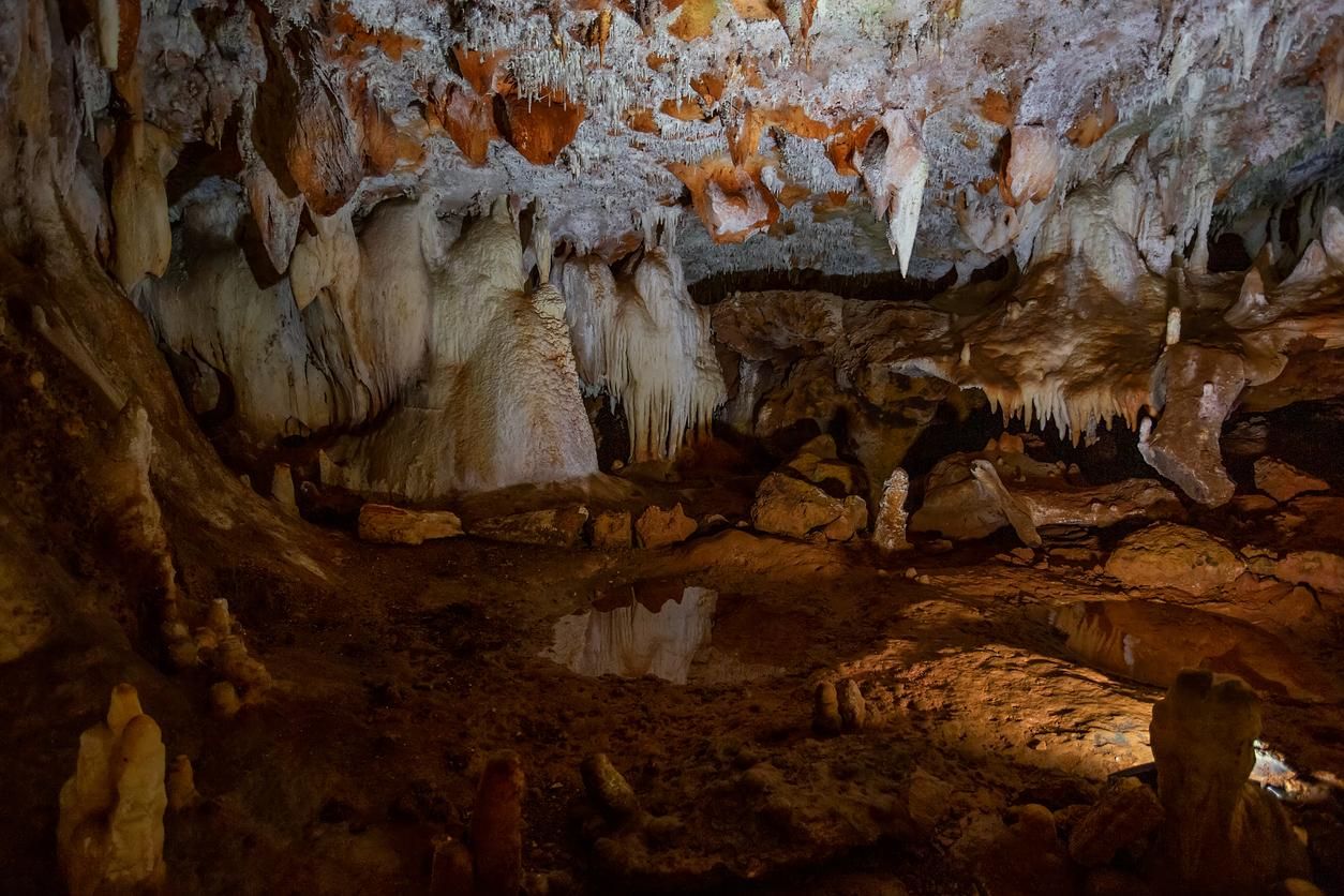Cuevas del Águila