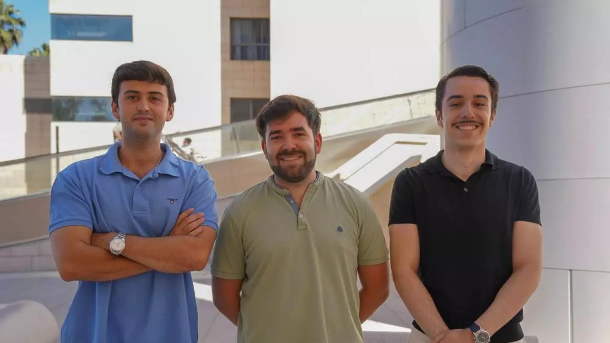 Juan Pedro, Juan José y Álvaro, mejores notas del MIR en Córdoba: "El Reina Sofía es un hospital puntero, muy competente en investigación"